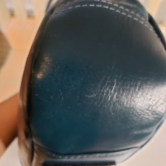 SERETA Teal Shoulder Handbag - Picture 12 of 16